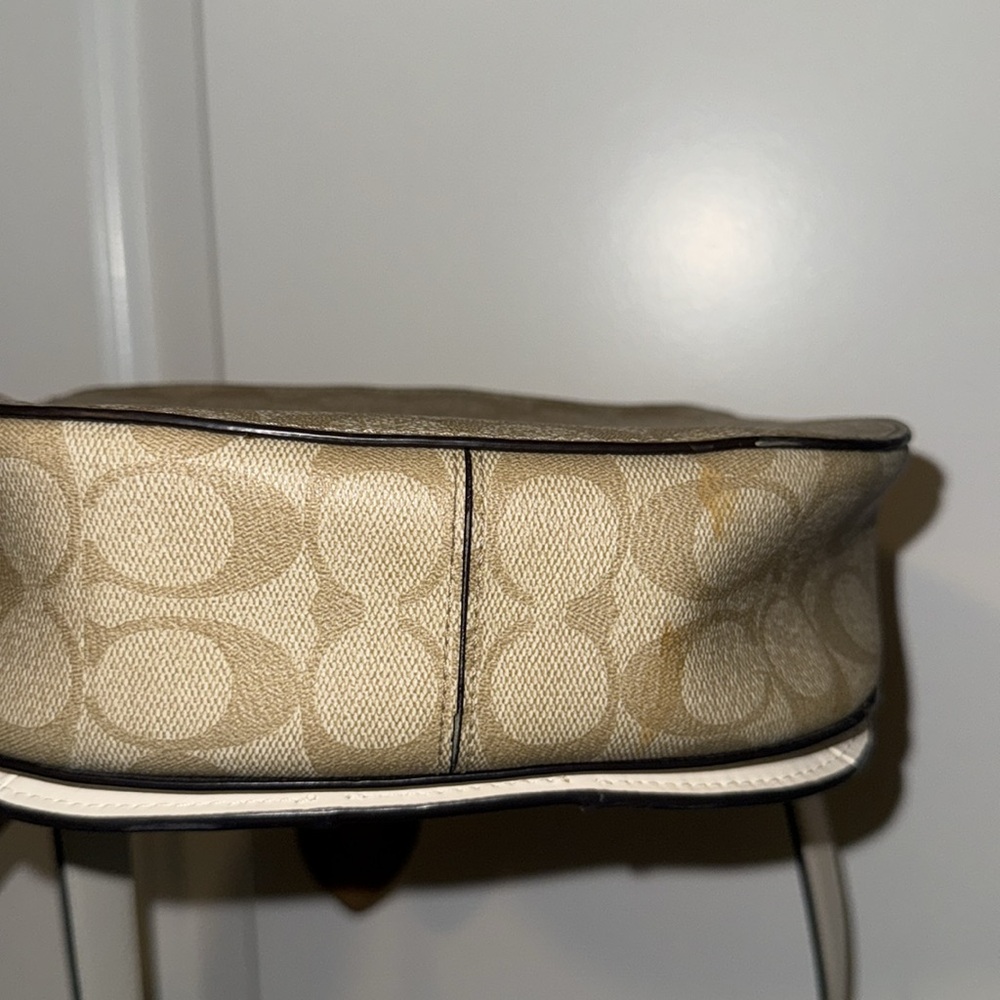 Coach Beige Crossbody Bag - Picture 7 of 7
